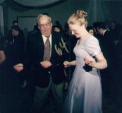 S_dance.jpg (4491 bytes)